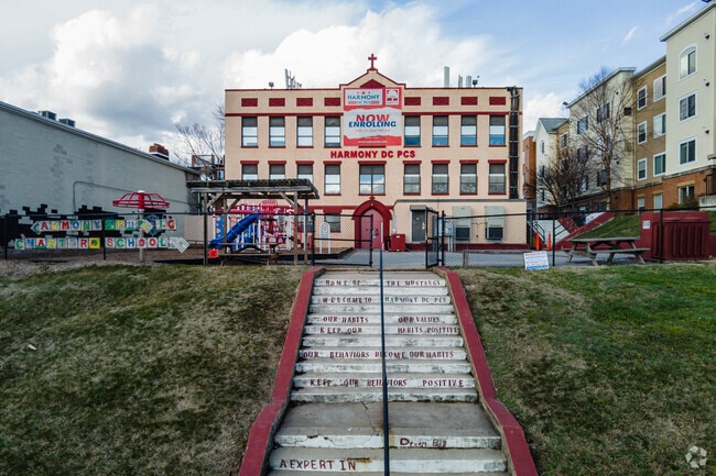 Harmony DC Public Charter School - School of Excellence