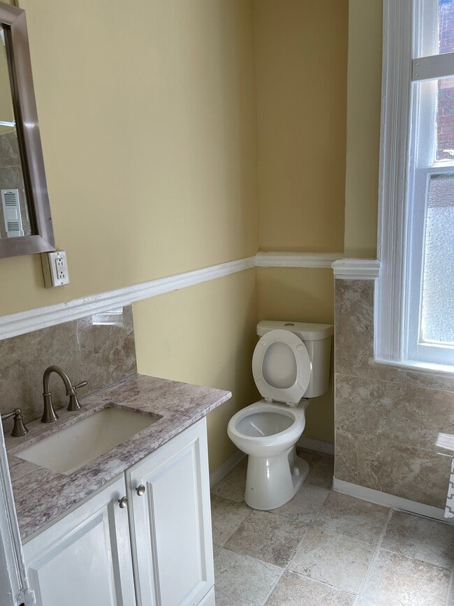 2309 Avalon Ave, Baltimore, MD 21217 - photo 5