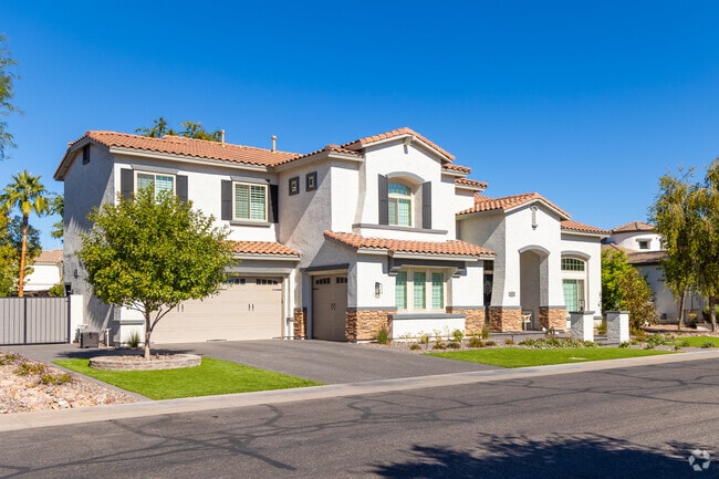 Luxury custom estates are commonly found in South Chandler.