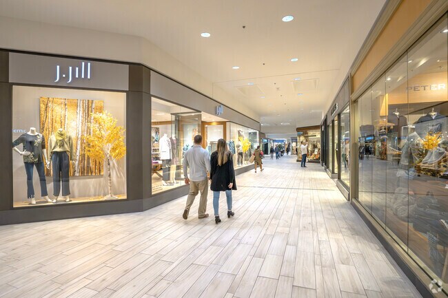 Indulge in retail therapy like never before at The Galleria.