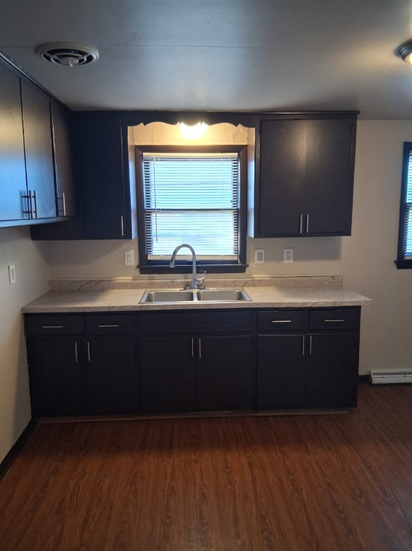 5733 W Birch Ave, Milwaukee, WI 53218