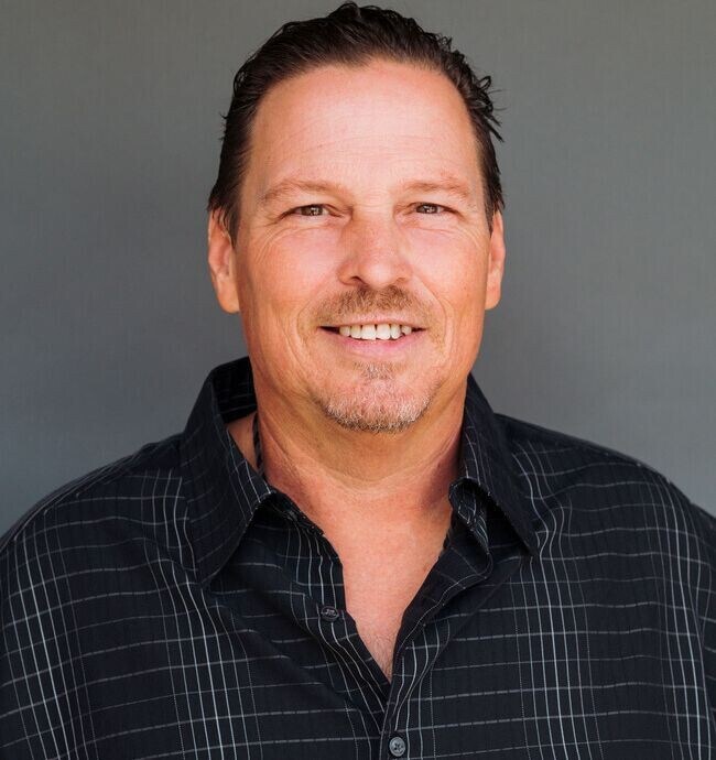 Elliott Mathis