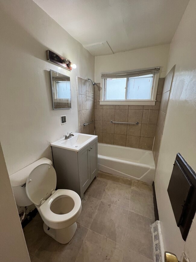 4957 N 46th St unit A, Milwaukee, WI 53218 - photo 5