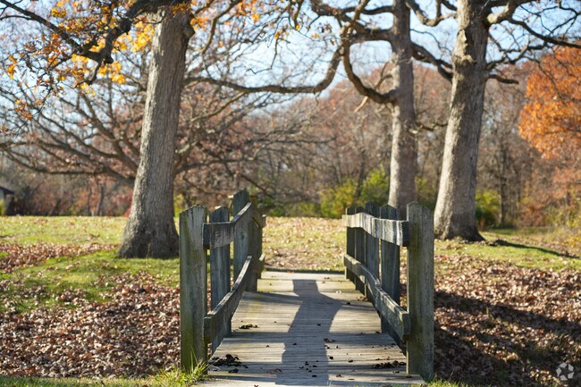 Hiking trail with bridges can be found throughout Stoney Run County Park.