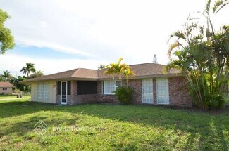 174 Ohio Rd, Greenacres, FL 33467