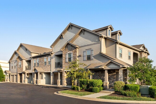 Adara Overland Park, Overland Park, KS 66213 - photo 2