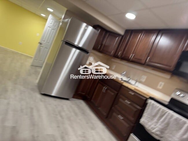 7719 Middlegate Ct, Pasadena, MD 21122 - photo 5