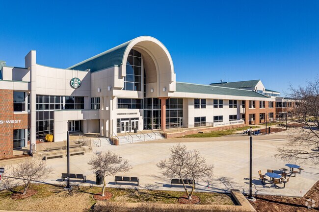 Main entrance to Ozark Technical College