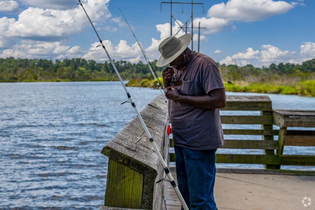 Local fishermen from Half Moon have several nearby spots to enjoy in Jacksonville.