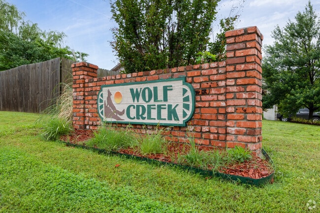 Wolf Creek Estates is in Broken Arrow and located just miles from downtown.