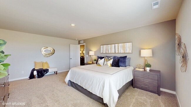 2598 Anne Ln, Hiawatha, IA 52233 - photo 5