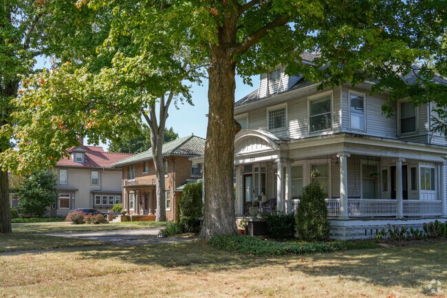 Rows of unique homes sit close together in Christiana Creek.