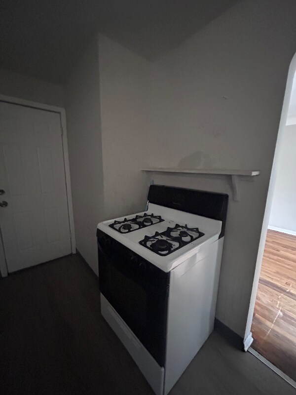 14016 Glenside Rd unit 3, Cleveland, OH 44110 - photo 5