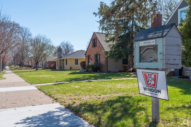 Residents show off their pride in the Windom neighborhood.