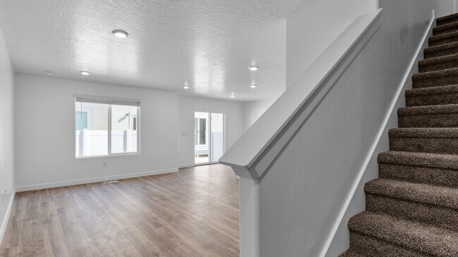 1469 E 690 N unit 1101, Salem, UT 84653 - photo 7