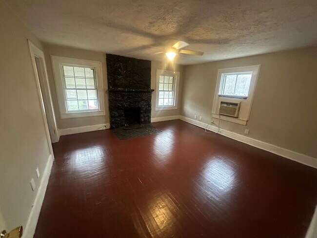 342 Holmes St unit 4, Frankfort, KY 40601 - photo 6
