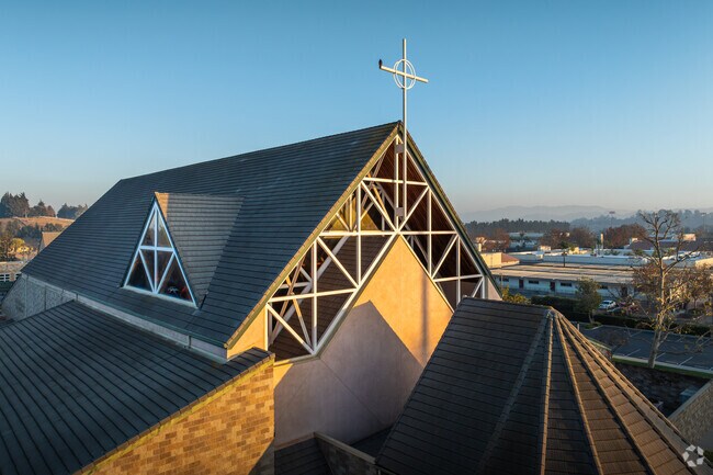 Attend community charity events at St. Paul the Apostle Catholic Church in Chino Hills.