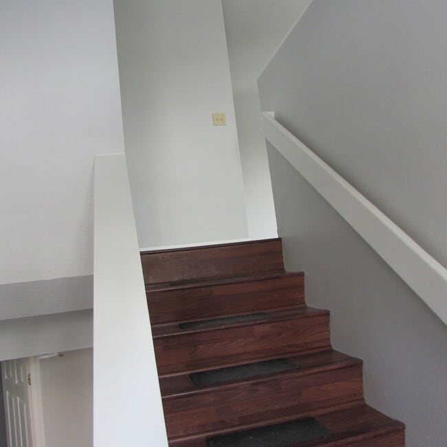 Split Entry upstairs