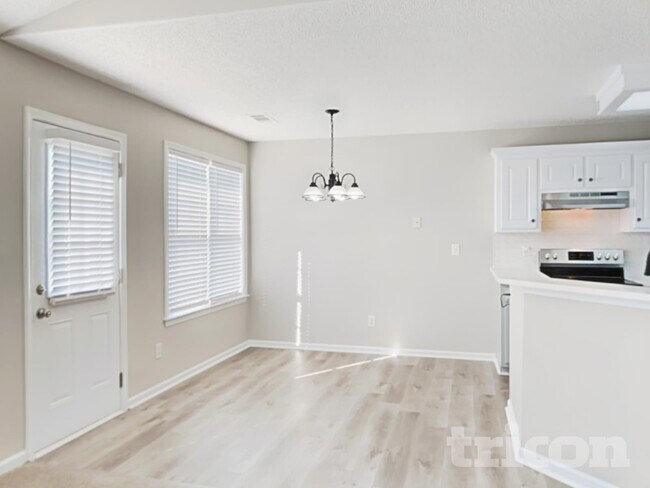 962 Vera Ct, Winder, GA 30680 - photo 4