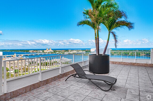 The Strand, West Palm Beach, FL 33401 - photo 6