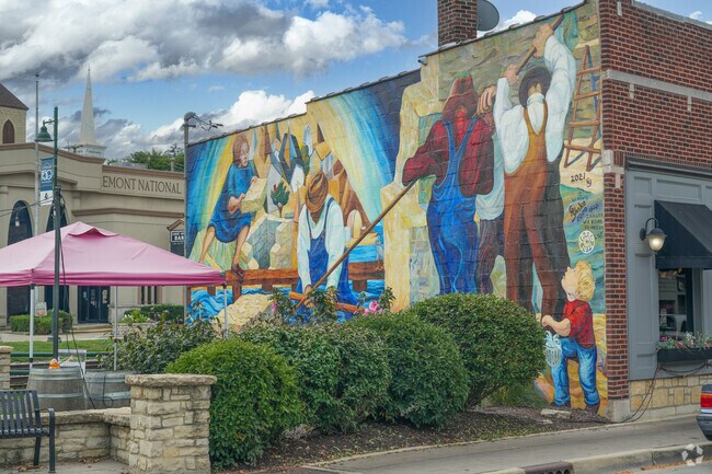 Murals in West Lemont bring plenty of charm to the historic neighborhood.