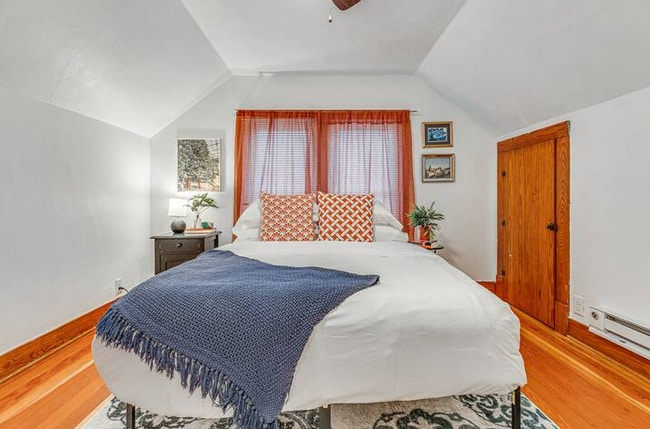 827 Custer Ave, Sheboygan, WI 53081 - photo 2