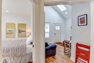 1726 SE 21st Ave Unit B, Portland, OR 97214