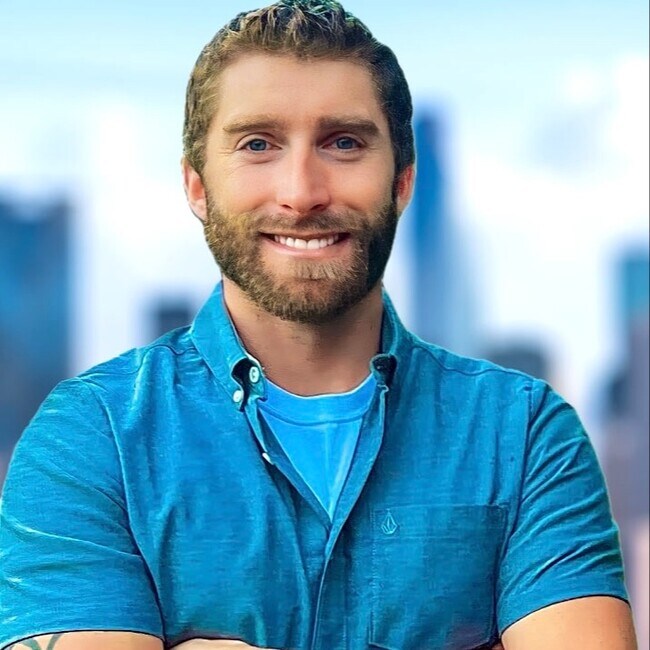 Agent Photo