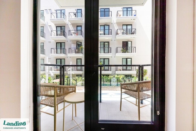 372 Fourth Ave unit 211, San Diego, CA 92101 - photo 3