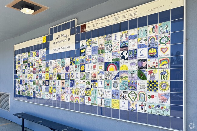 Valle Verde Elementary School provides support to meet the diverse needs of its students.