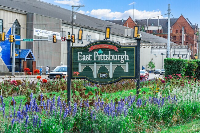 Tranquil living in East Pittsburgh.