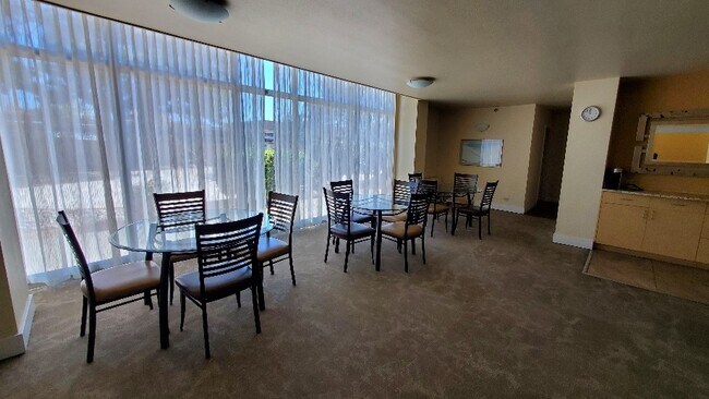 Park Plaza unit 501, Albuquerque, NM 87102 - photo 6