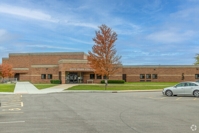 South Prairie Elementary School is apart of the 427 School District in Sycamore, Illinois.