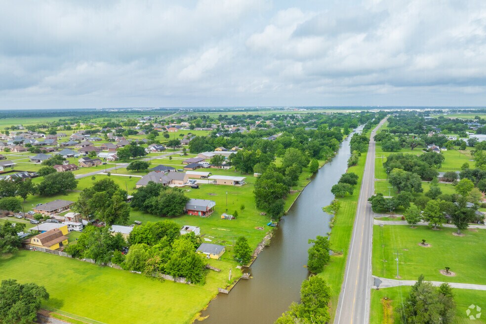 NH_Presquille_ 558624_p2_v2_al_052725