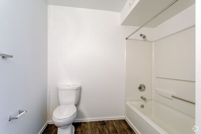 Prairie View Apartments, Cheyenne, WY 82001 - photo 5