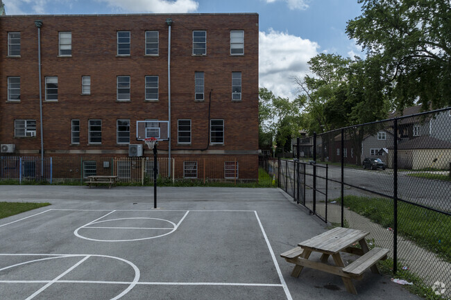 Chicago Collegiate Charter School is located in Chicago, IL.