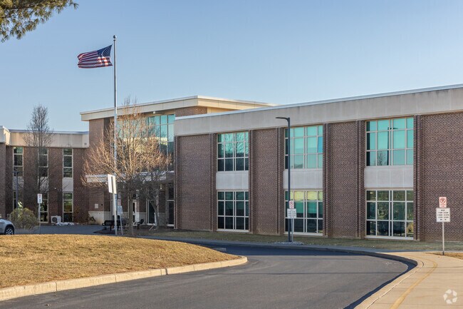 Palmyra Area Senior High School has 1,181 students in grades 9-12.