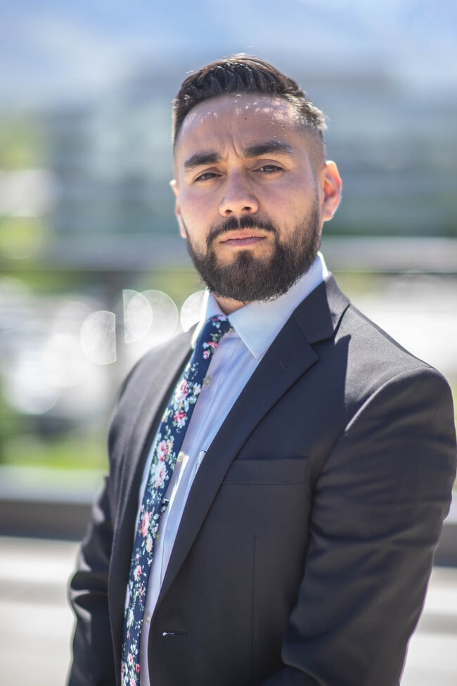 Agent Photo