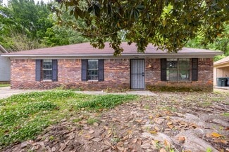 4693 Deep Brook Dr, Memphis, TN 38128