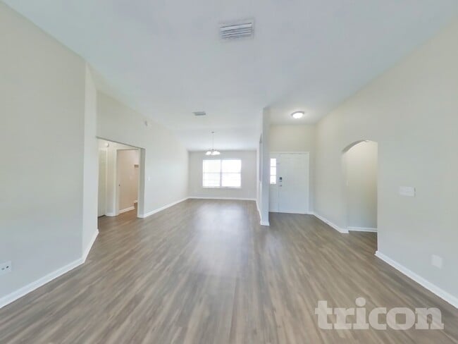 11540 Rolling River Blvd, Jacksonville, FL 32219 - photo 3