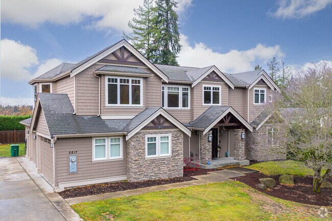 Homes in Groveland are spacious and often seated on large lots.