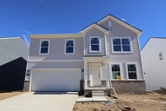 420 Hidden River W, Holly, MI 48442