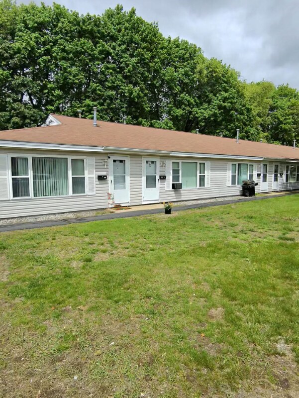 11 Madison Ave Unit 11 Madison Ave Unit B, Rochester, NH 03867