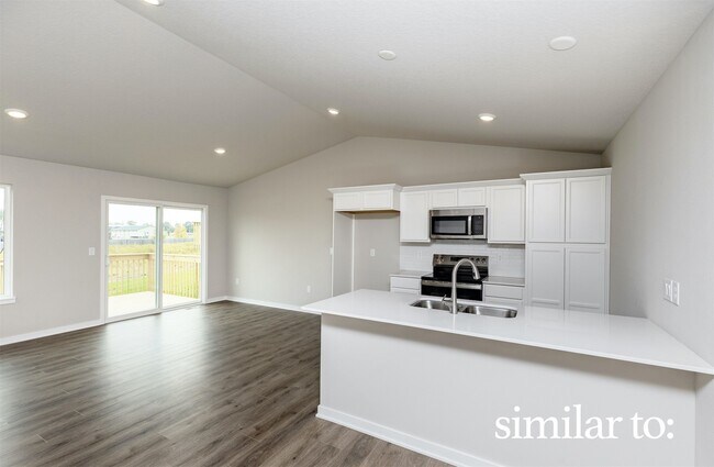 6538 NE 11th Ct, Des Moines, IA 50313 - photo 5