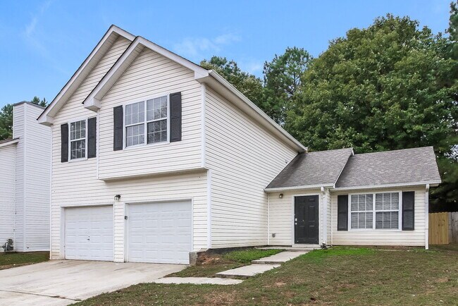 2915 Russ Ln, Lithonia, GA 30058 - photo 4