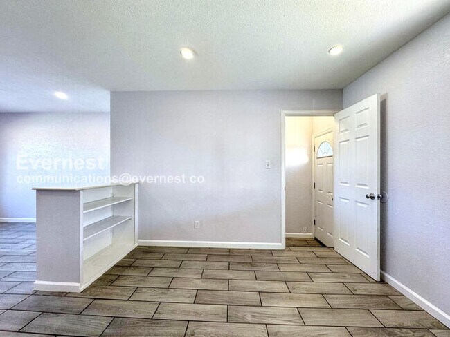 2755 N Humboldt St, Denver, CO 80205 - photo 5