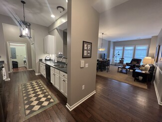 200 Jefferson Ave Unit 216, State College, PA 16801