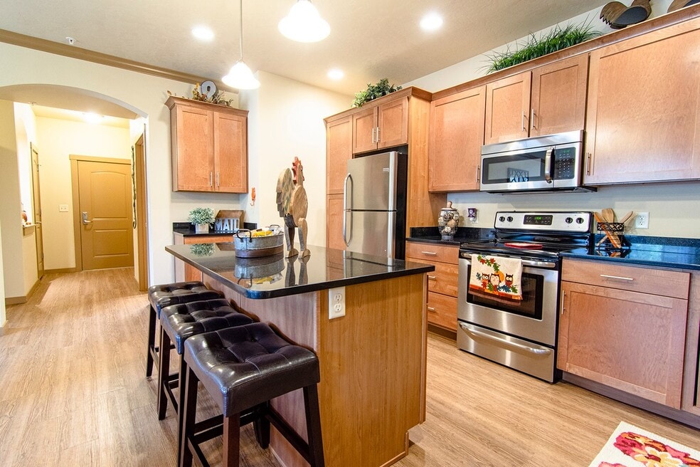 Red Tail by Baron, Meridian, ID 83642 - photo 1