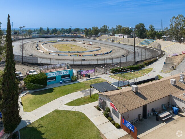 The Bakersfield Speedway is a local favorite near North Country Meadows.