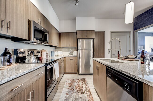 Cortland Powers North, Colorado Springs, CO 80917 - photo 2